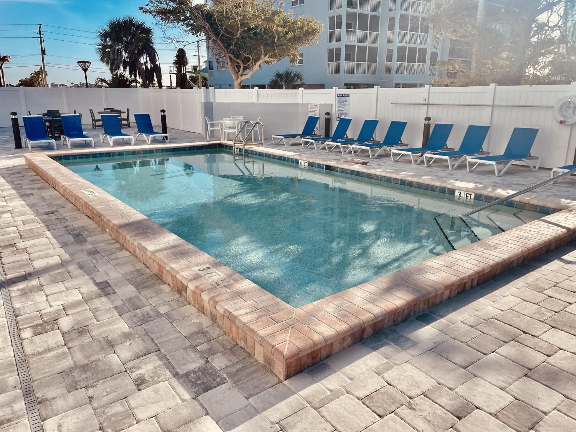 Welcome To Beach Villa'S # 406 Vacation Rental - 250 Estero Blvd Condo Fort Myers Beach Exterior photo